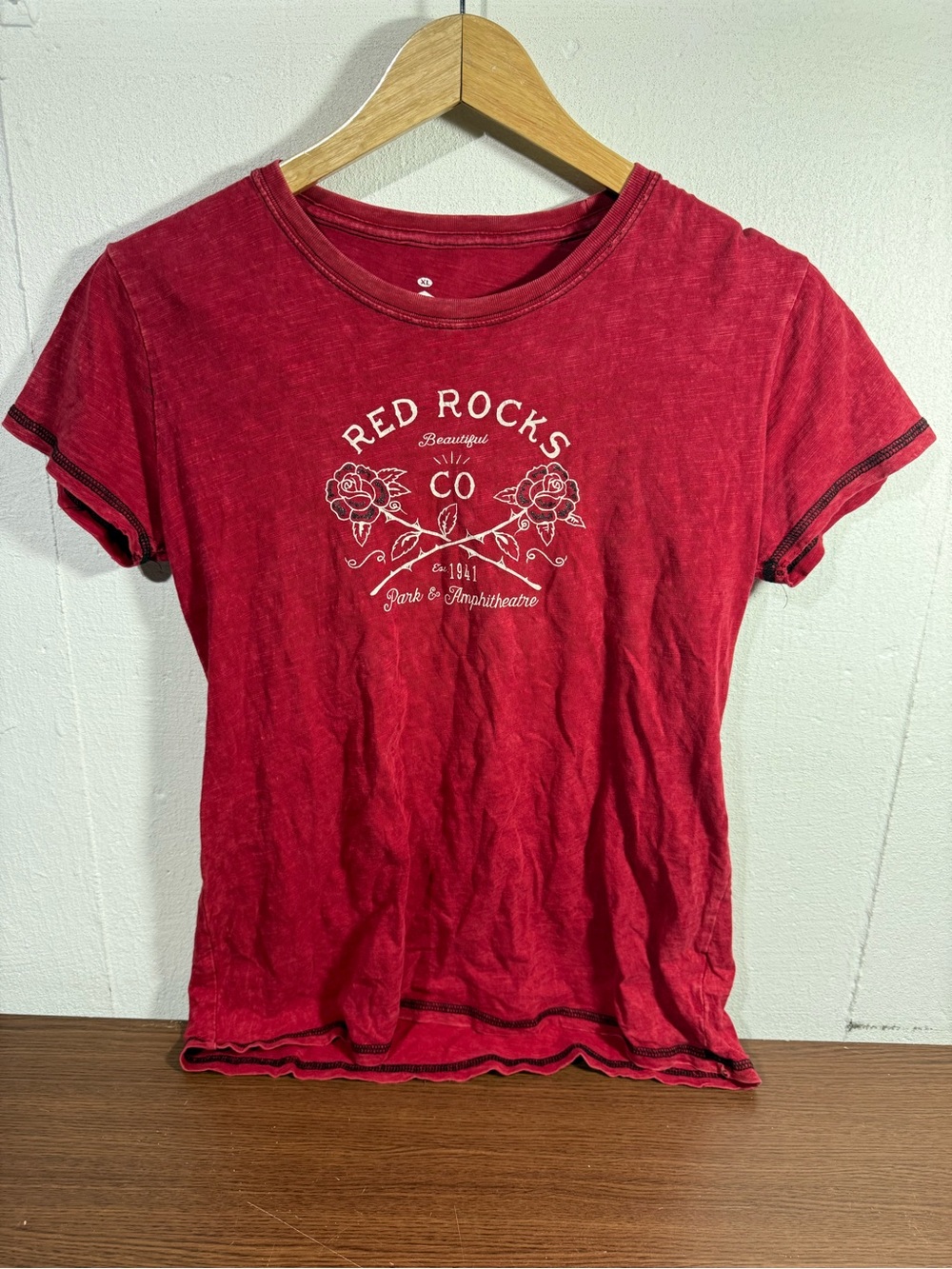 Red Rocks Amphitheater Ladies Tshirt XL